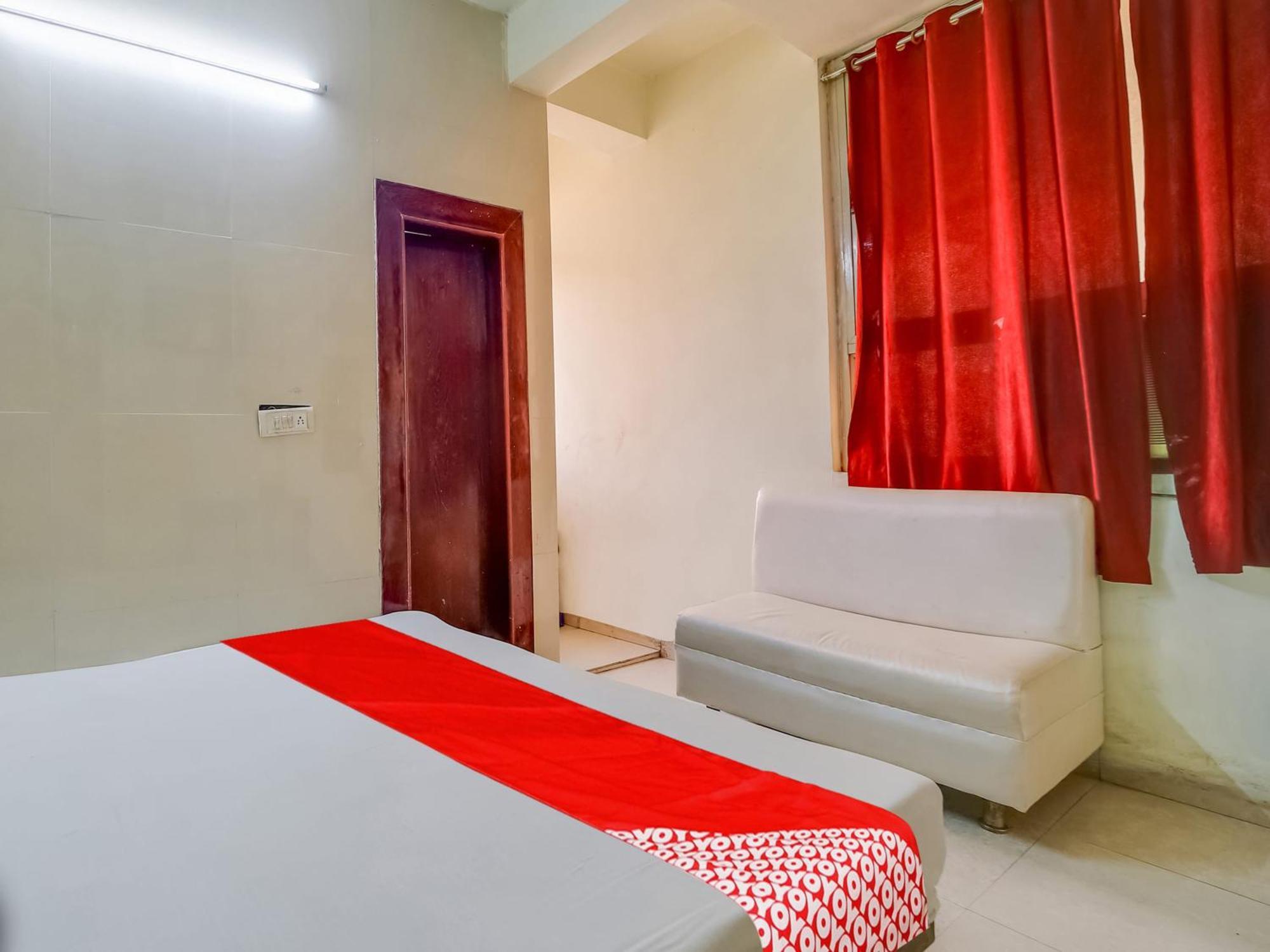 Hotel O Rama Krishna Бопал Екстериор снимка