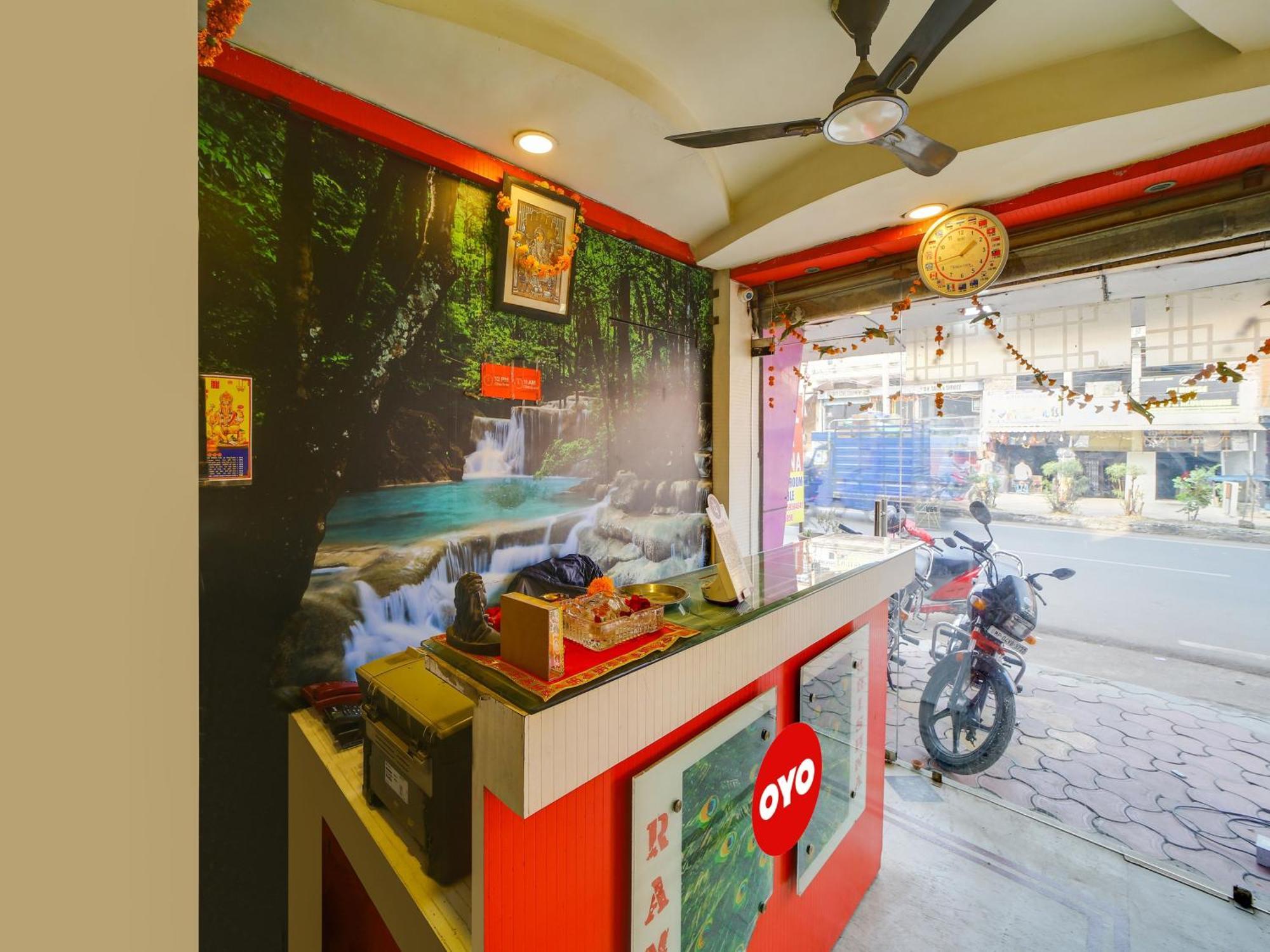 Hotel O Rama Krishna Бопал Екстериор снимка