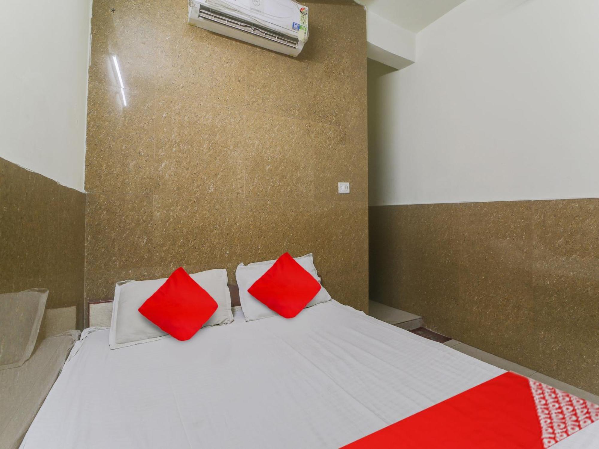 Hotel O Rama Krishna Бопал Екстериор снимка