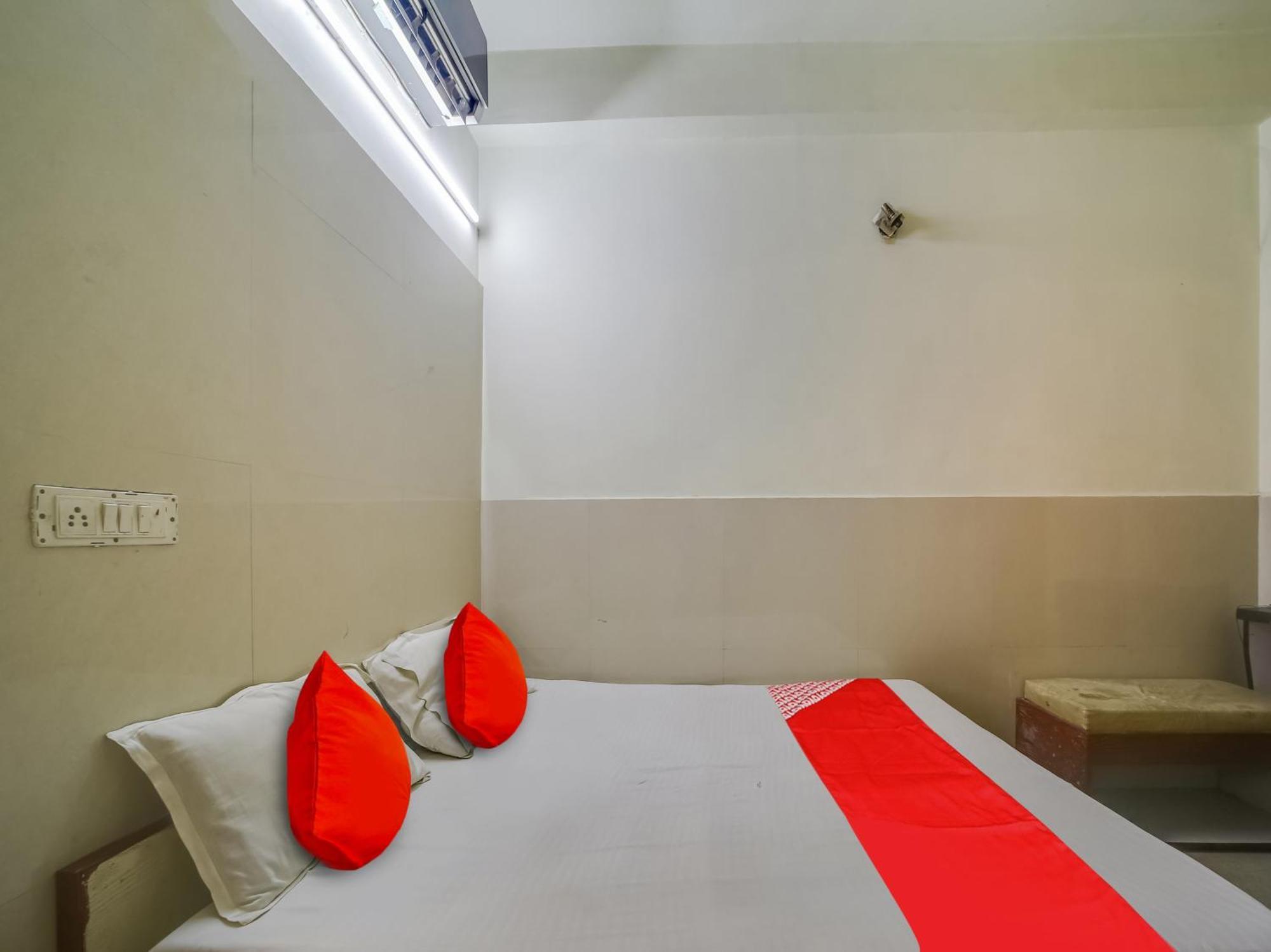 Hotel O Rama Krishna Бопал Екстериор снимка